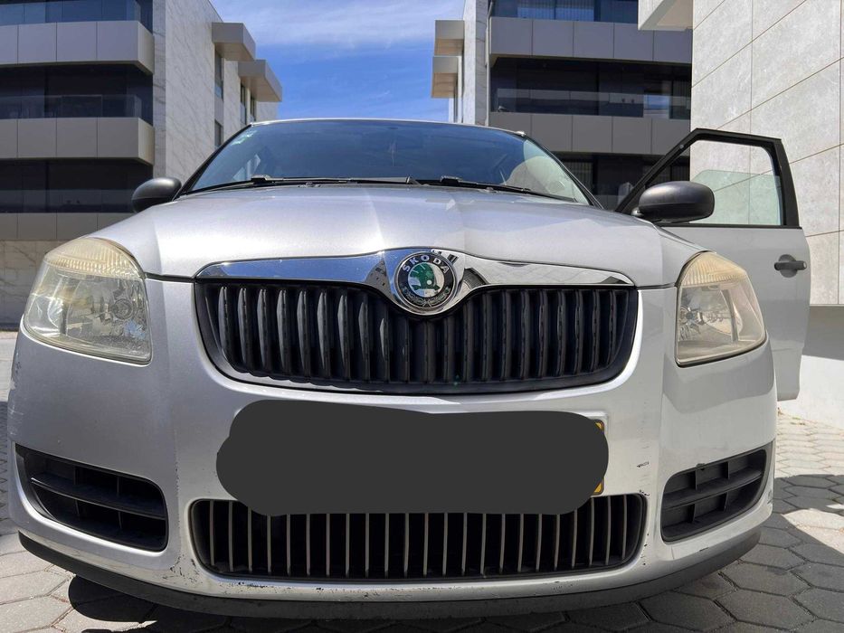 Vendo veiculo Skoda