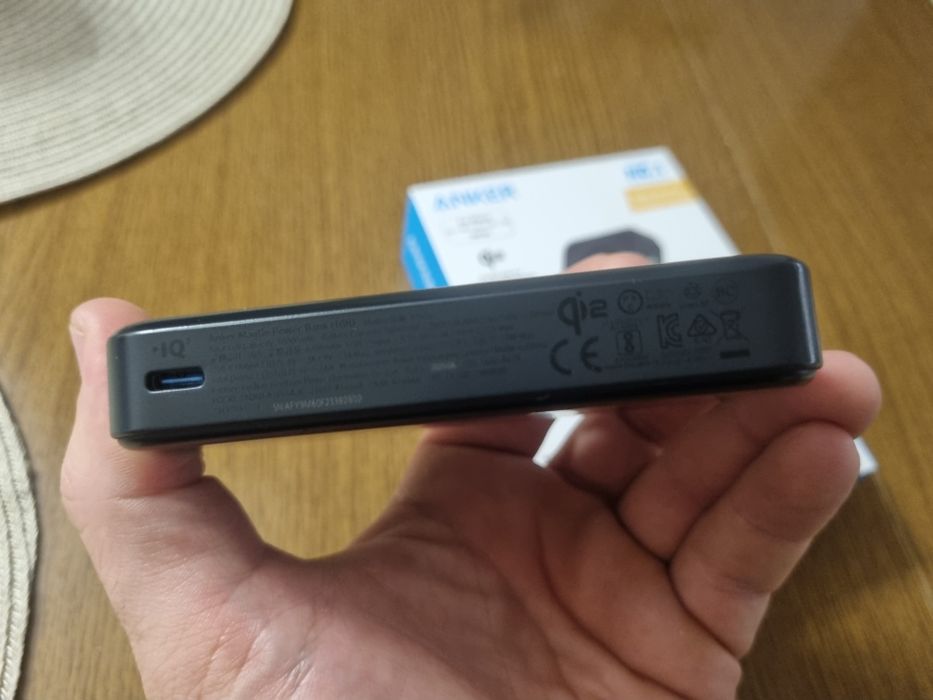 Anker  15w Ultra-Fast Magnetic Charging