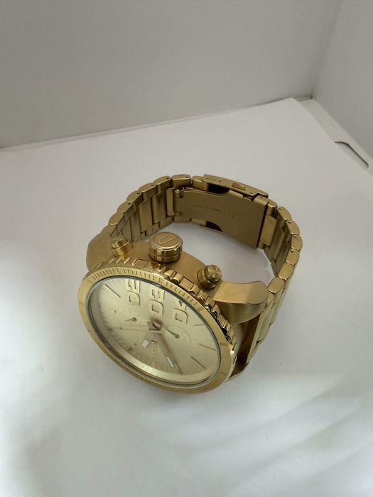 Чоловічий годинник Diesel DZ4268