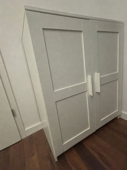 Biała szafka Ikea