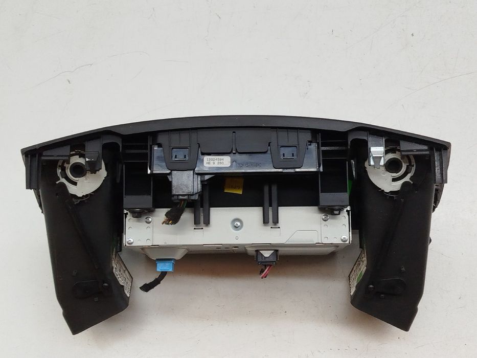 Display - OPEL Insignia A (G09) | 08 - 17