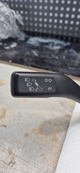 Підрульовий перемикач