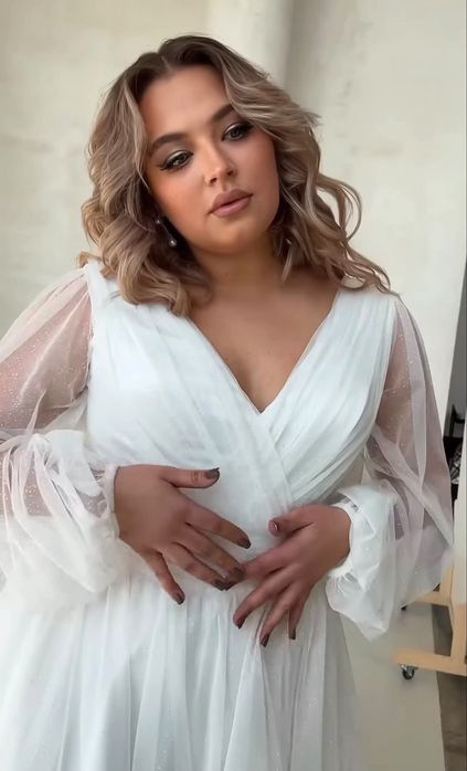 Весільна сукня Plussize
