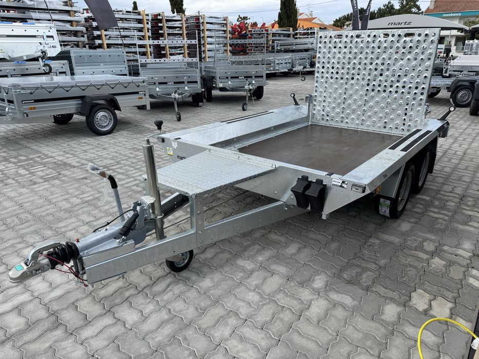 Atrelado MARTZ  Mod BAU 260\2  2.7T  Novo