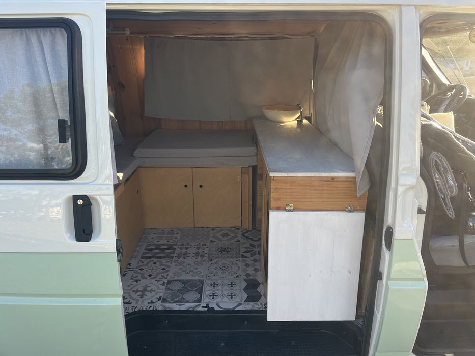 Campervan VW Transporter T4 | Legalizada