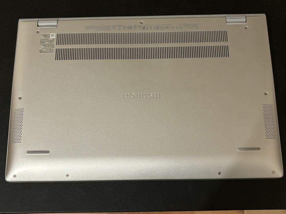 Laptop Dell Inspiron 5502