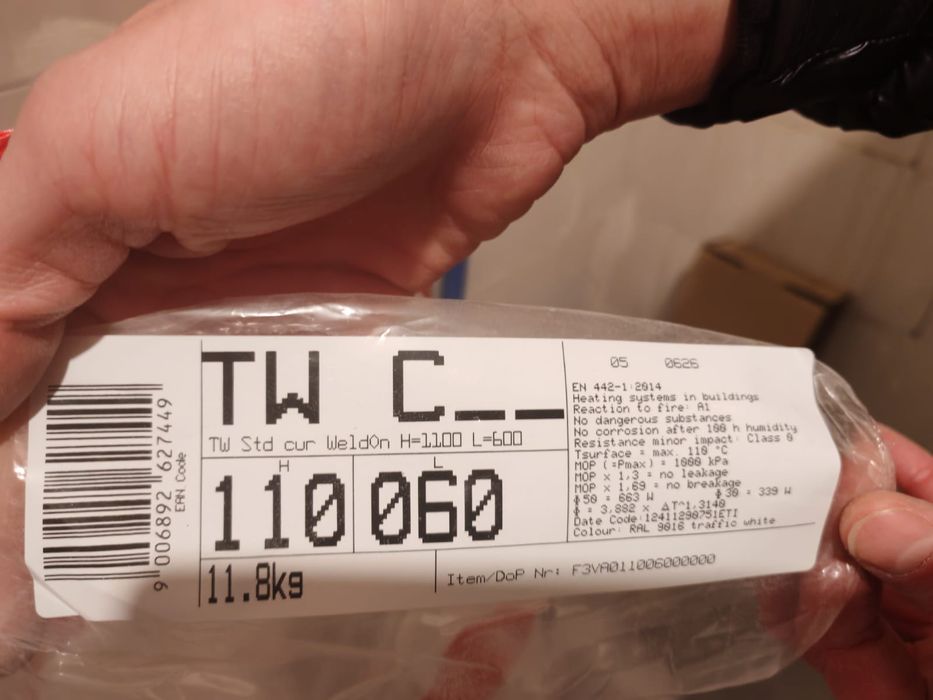 Grzejnik łazienkowy 120x60 cm z suszarką