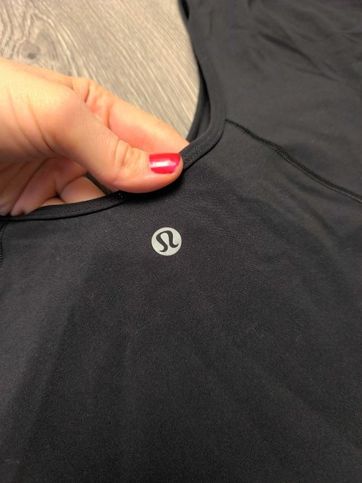 Лонгслів Lululemon чорний для йоги, пілатес