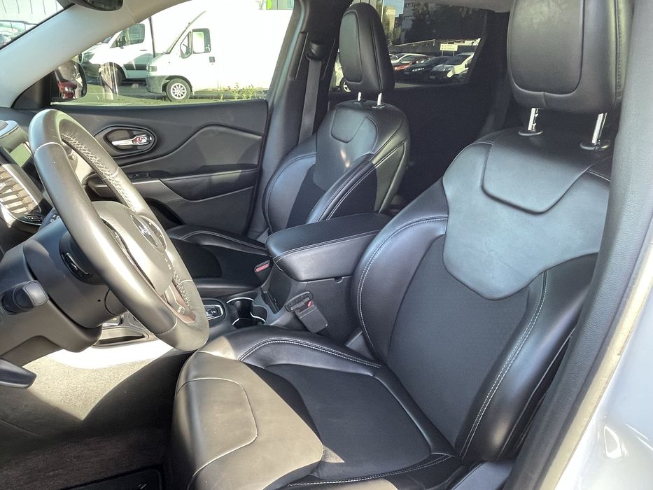 Jeep Cherokee 2018  (FL)/KL  3.2 АТ  271 к.с. Latitude Plus