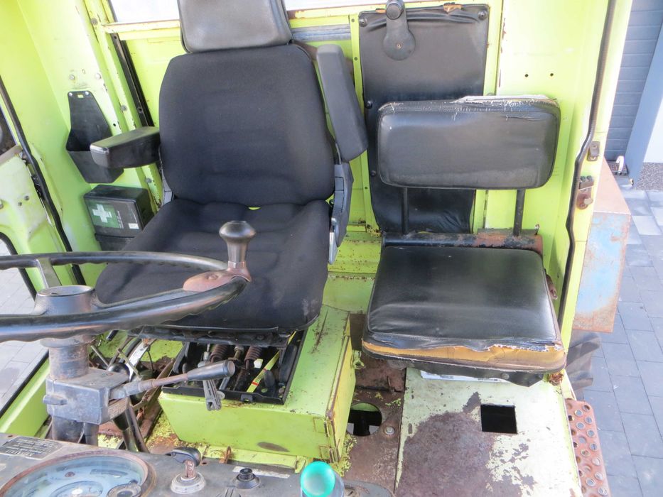 Mercedes-Benz MB Trac 800