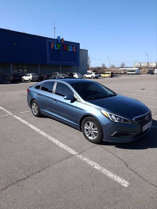 Продам своє авто Hyundai Sonata VII покоління 2017 рік