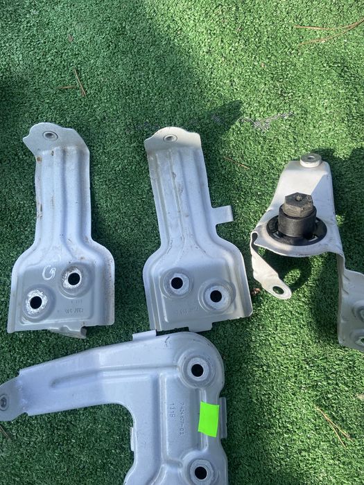 Кронштейн кріплення крила bmw g01 g02 x3 x4