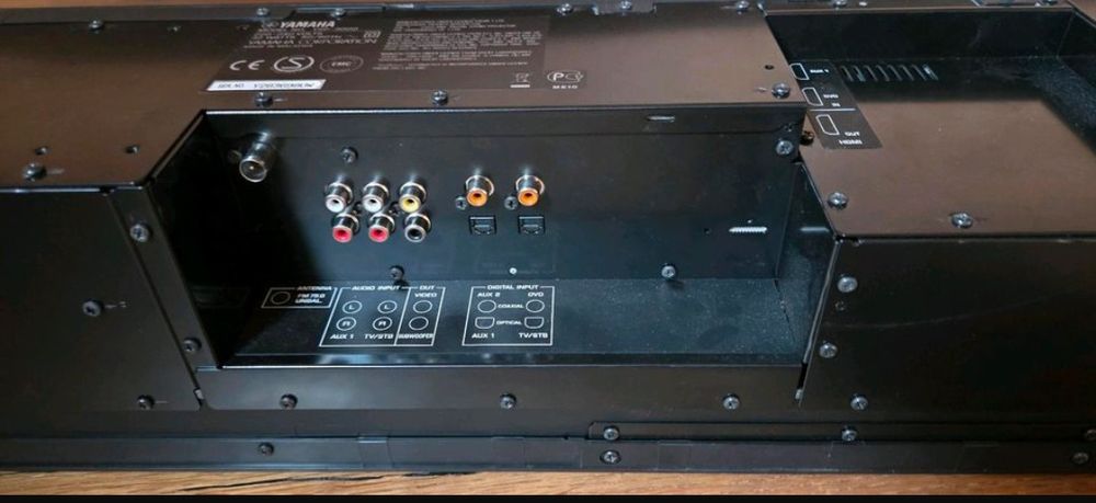 Yamaha YSP-3000 Soundbar . Cyfrowy projektor dźwięku