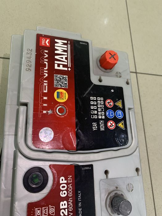 Автомобильный аккумулятор Fiamm Titanium Pro 60Ah 600A R+