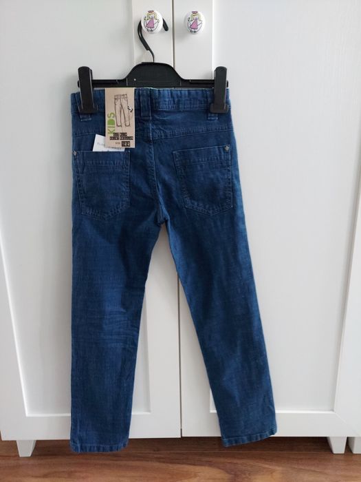 Nowe jeansy rurki 122