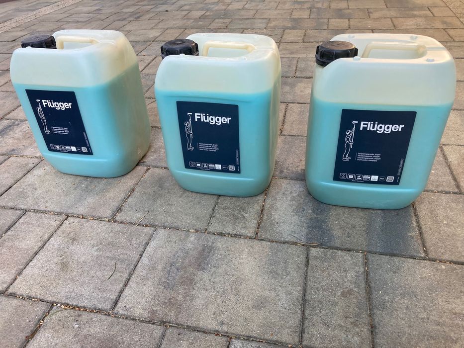 Flügger Non-drip - niekapiący grunt wodny pod farby i gładzie