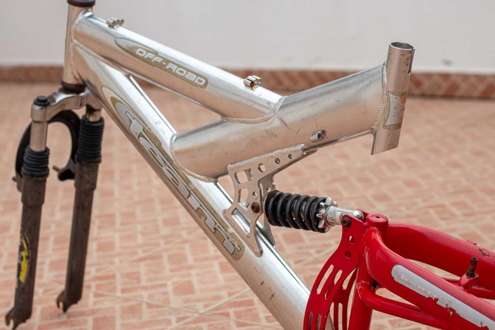 Quadro Bicicleta BTT c/ Suspensão