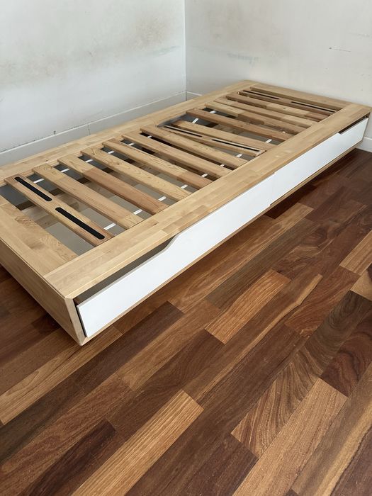 Łóżko IKEA MANDAL 90x200