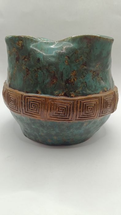 Ceramiczny wazon artystyczny szmaragdowy