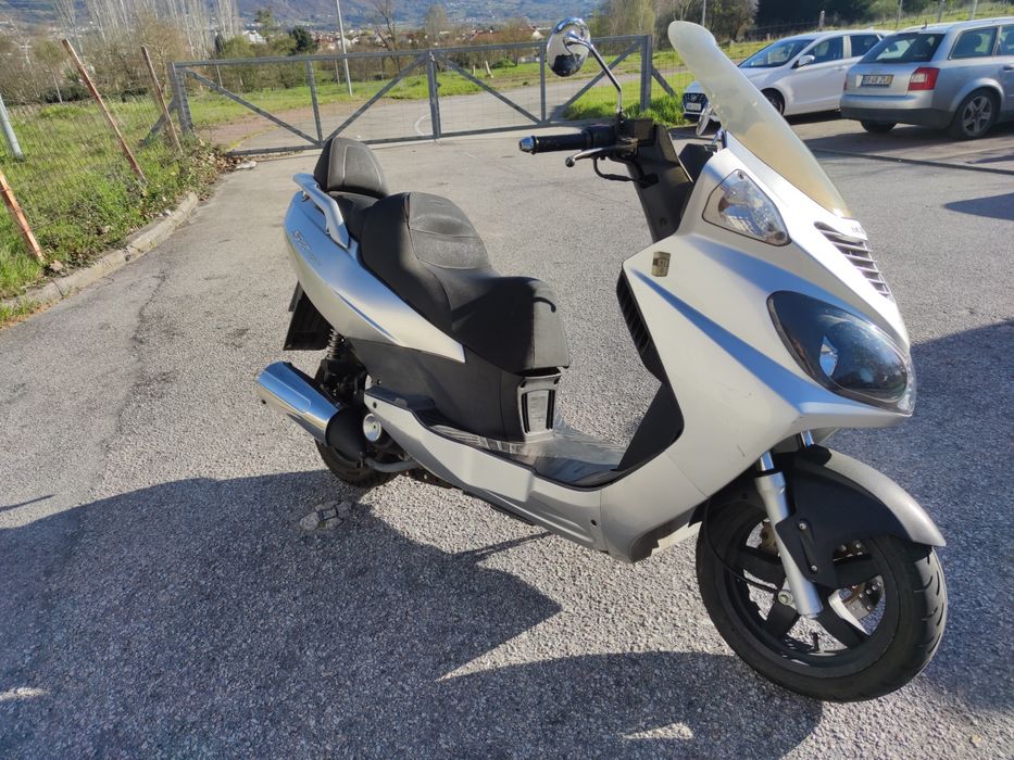 Scooter Daelim S2 125 cc