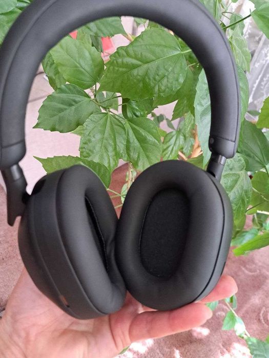 Навушники Sony WH-1000XM5
