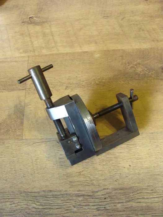 Imadło precyzyjne stołowe obrotowe - wykonane pod własny projekt