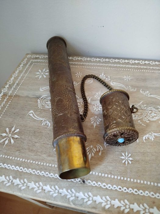 Antigo Tubo Porta Documentos, latão trabalhado