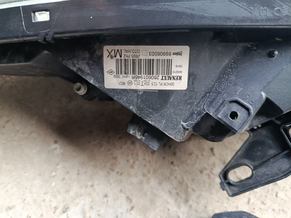 Фари на Renault Scenic 3 рестайл 2013-2016р