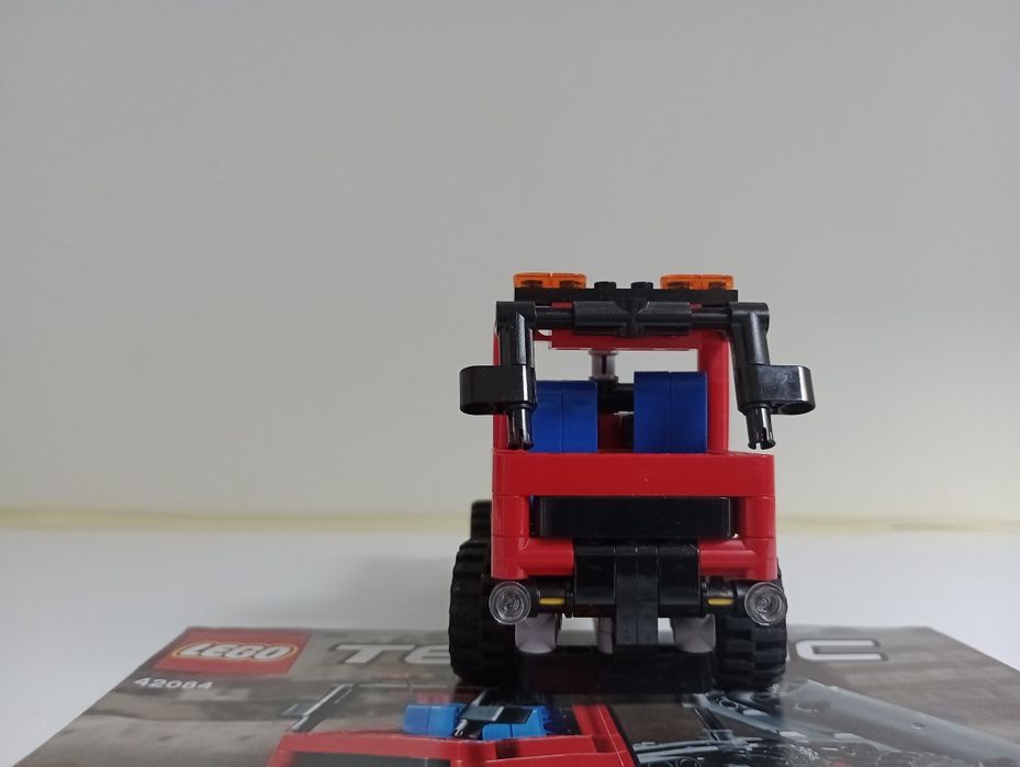 LEGO technic wywrotka 42084