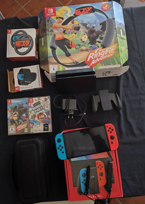 Nintendo Switch + Extras