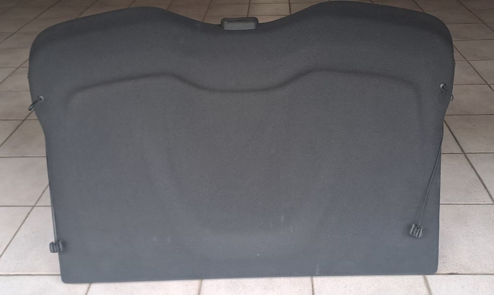 Chapeleira Volvo V40