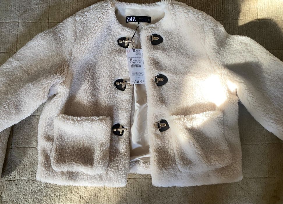 Futro beżowe Zara