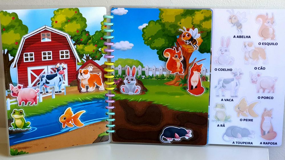 Livro educativo sobre animais para bebés
