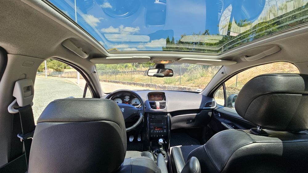 Peugeot 207 1.6 GT Hdi 110cv