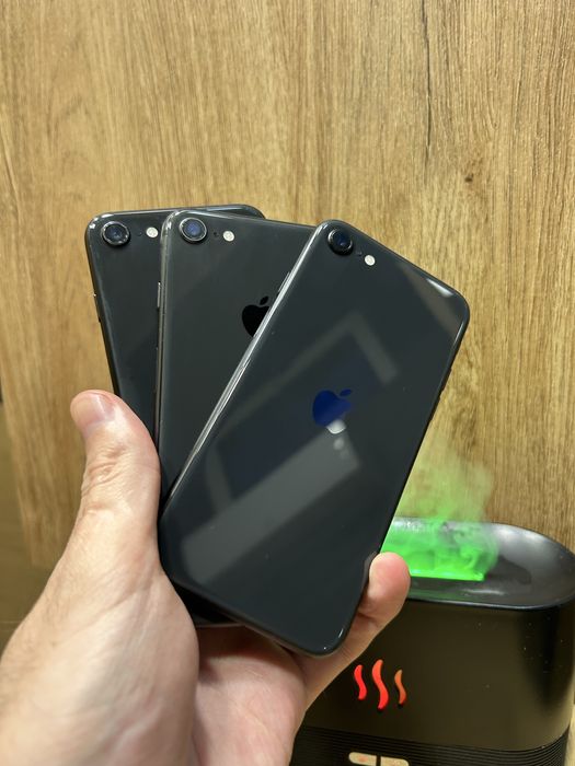 Супер ціна на iPhone SE 2020