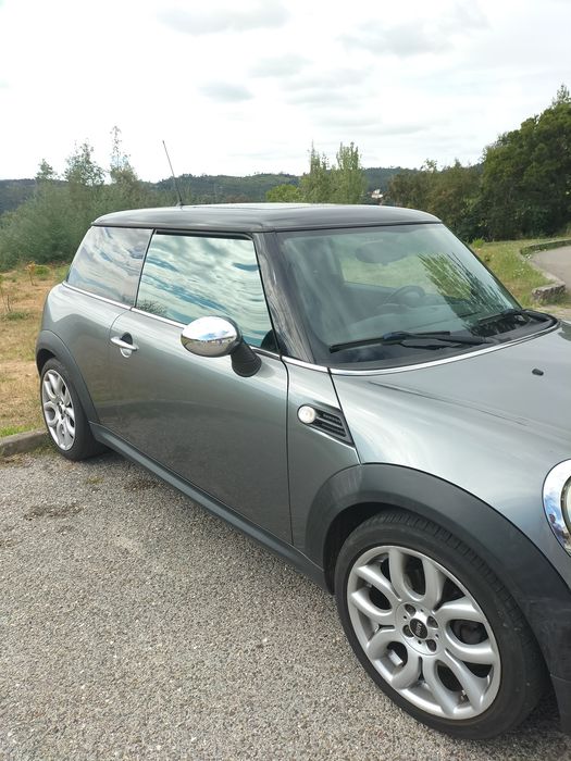 Mini Cooper D impecável