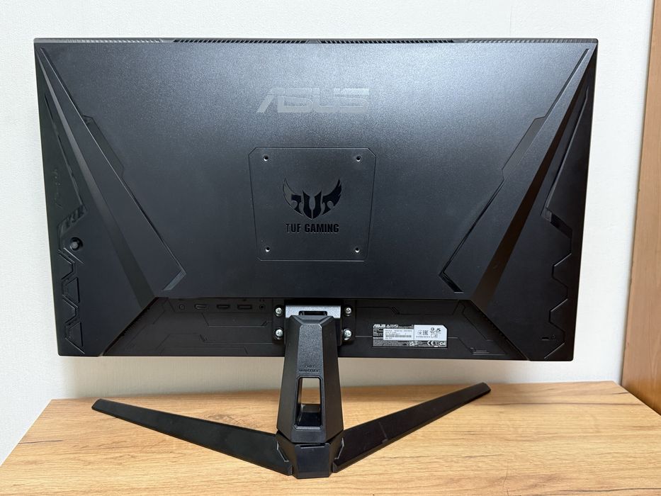 Монiтор TFT ASUS TUF Gaming VG27AQ1A + чек