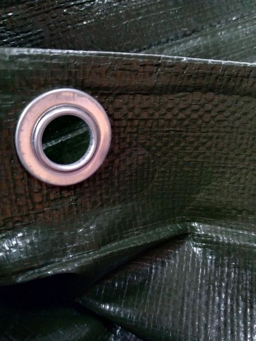 Lonas impermeaveis de varias medidas em verde e em branco