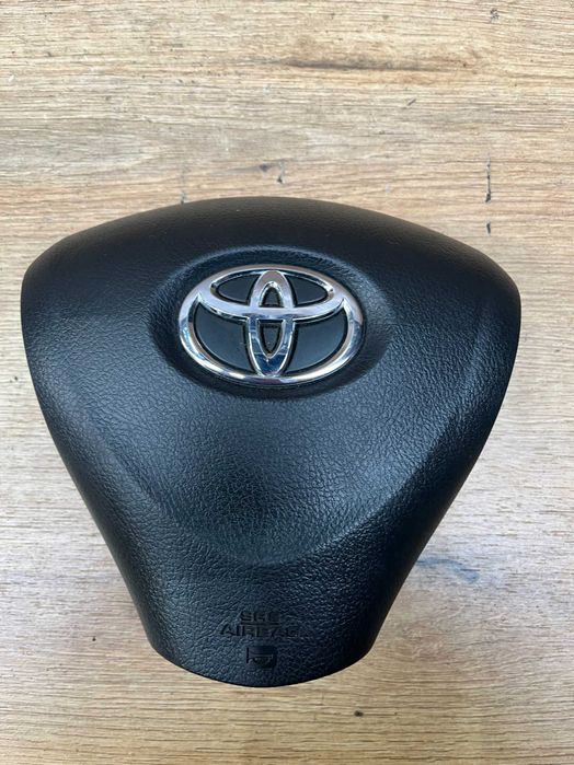 Airbag/poduszka powietrzna kierowcy Toyota Auris