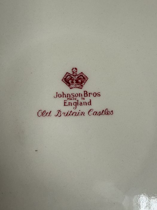 Johnson Bros England czerwona patera