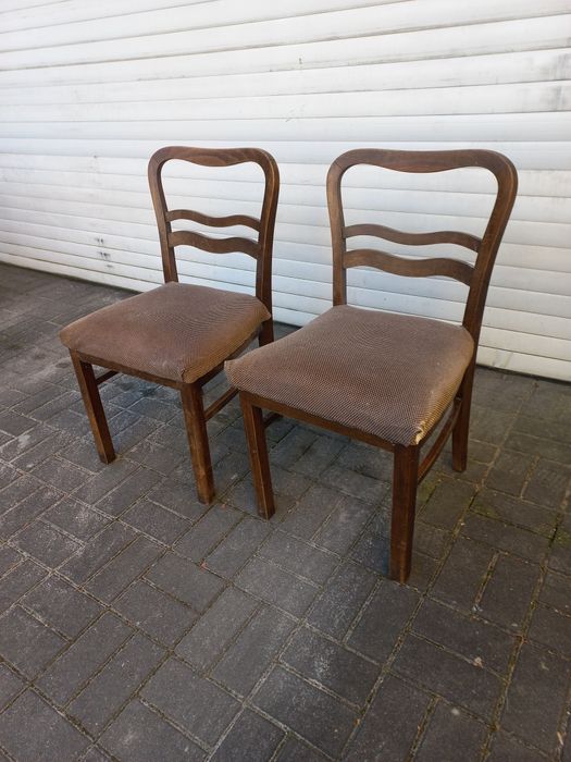 Stare krzesła art deco