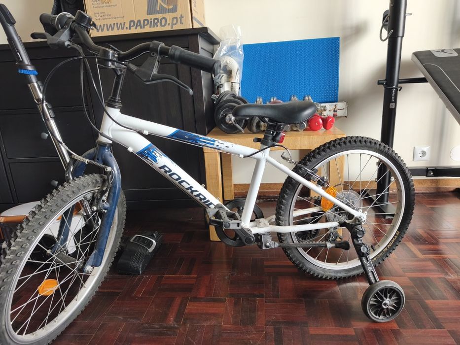 Título: Bicicleta infantil Rockrider – usada poucas vezes