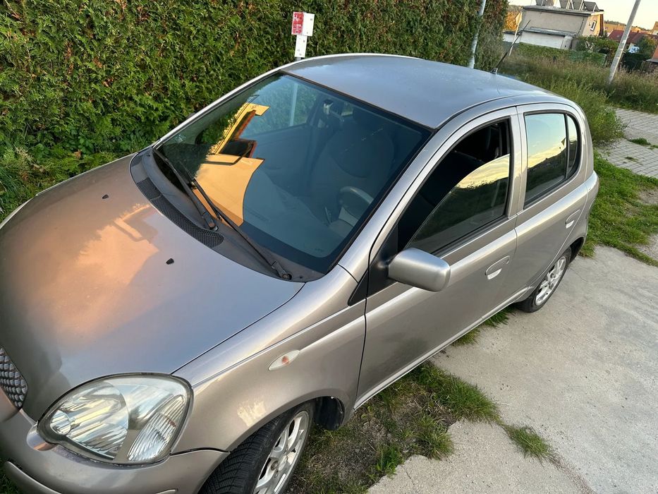 Toyota Yaris Polski salon, po liftingu, 5 drzwi, przegląd do 07.2027, isofix, alu