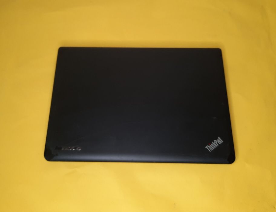 Ноутбук  Lenovo ThinkPad Edge E330 / 4 Гб/ SSD 240 Гб/ БатареяНова
