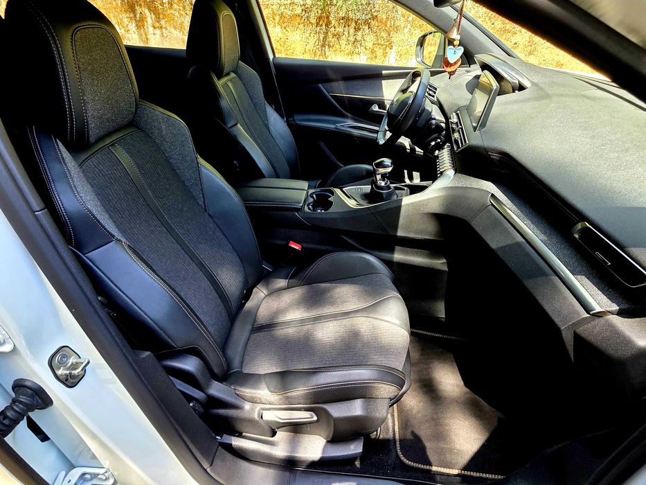 Peugeot 3008 GTline 1.5Hdi 130cv