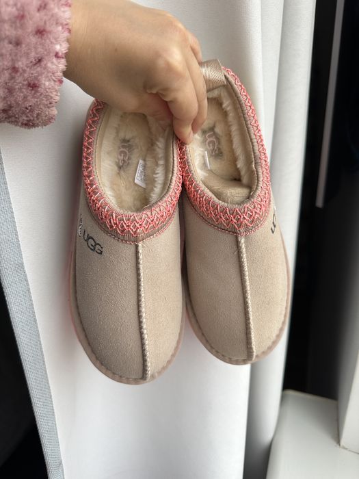 Ugg Tazz Love 39,38,37,36 розмір В Наявності !