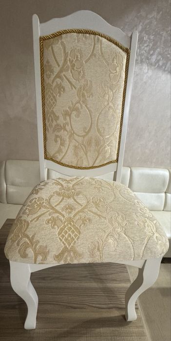 Продам крісло обіднє