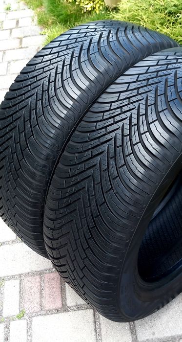 205/55 R16 VREDESTEIN Всесезон Пара 22й рік 6,5мм Резина Гума 205 55 16 Шини
Дві шин