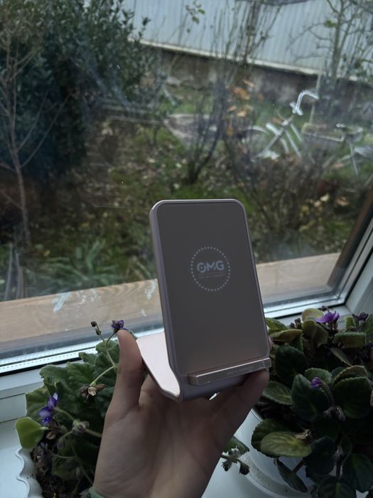 Бездротова зарядка OMG Qi