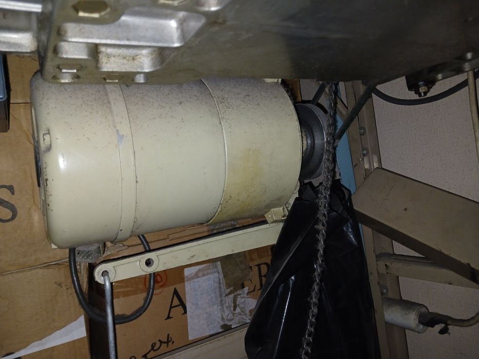 Оверлок. 5 ниток.